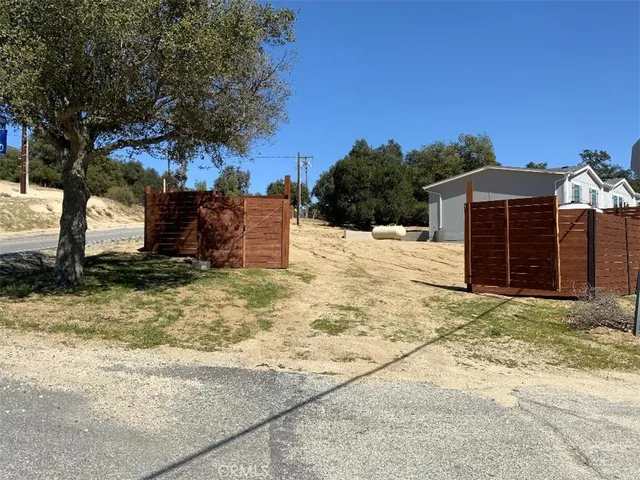 $599,000 | 39421 Calle El Parado, Green Valley, CA 91390