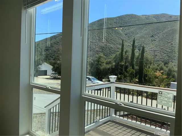 $599,000 | 39421 Calle El Parado, Green Valley, CA 91390