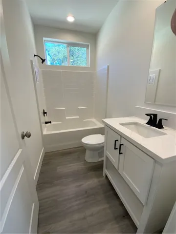 $599,000 | 39421 Calle El Parado, Green Valley, CA 91390