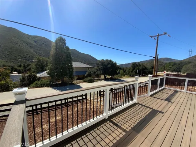 $599,000 | 39421 Calle El Parado, Green Valley, CA 91390