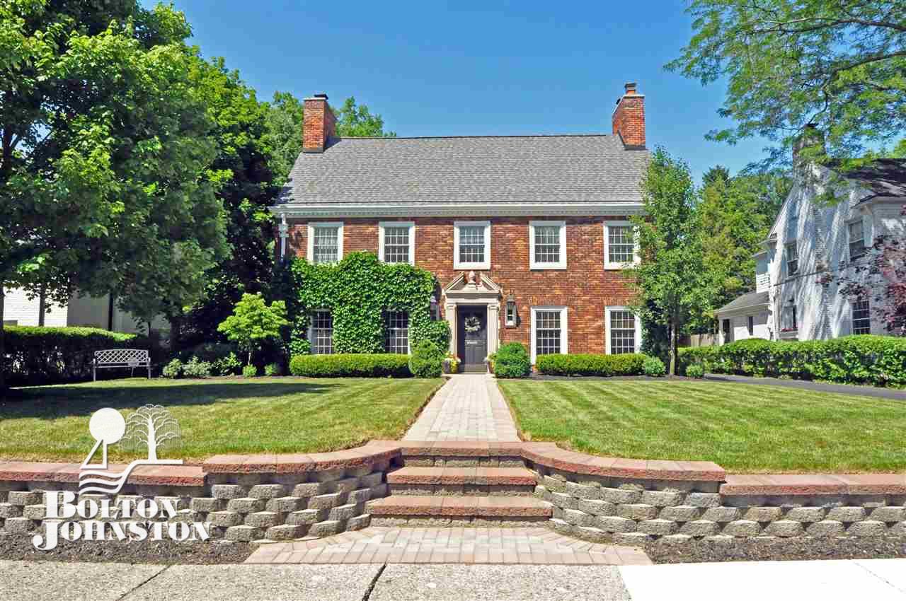 226 Moran Road Grosse Pointe Farms, MI 48236 - Photo 1 of 72