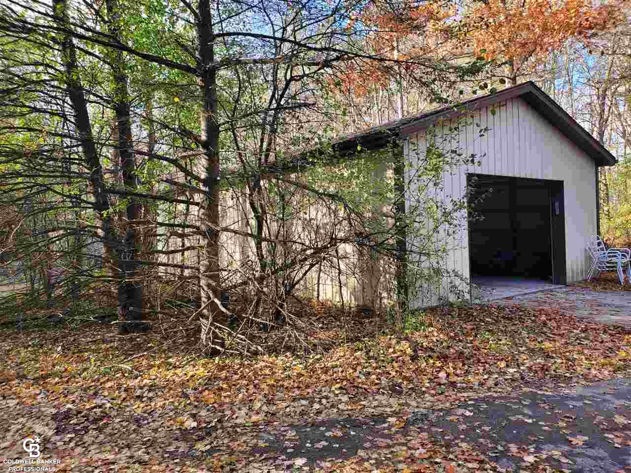 7700 Jorden Road Yale, MI 48097 - Photo 39 of 50 Side View 2 Barn