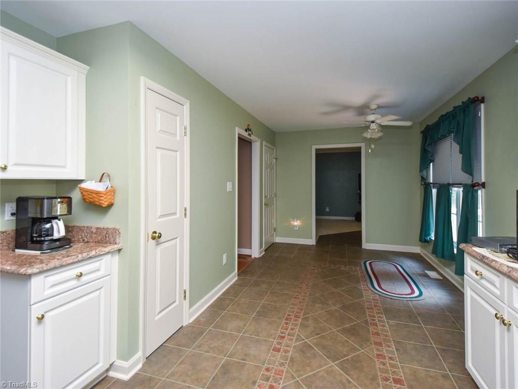 7510 Bartonshire Court Oak Ridge, NC 27310 - Photo 4 of 19 Gallery Image 4