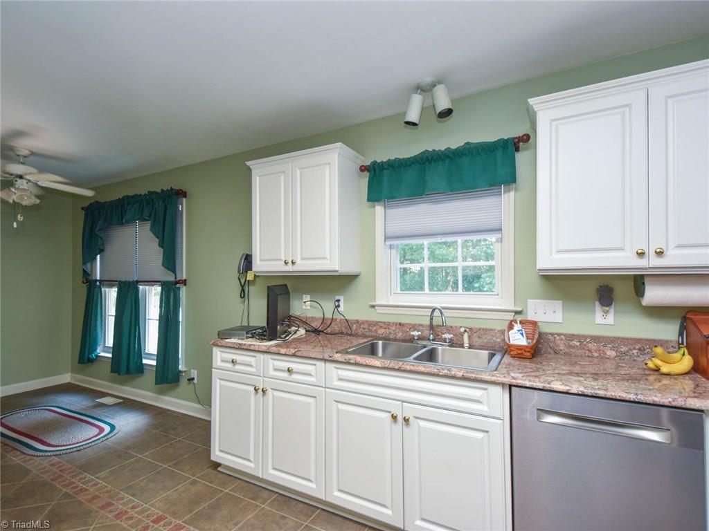 7510 Bartonshire Court Oak Ridge, NC 27310 - Photo 5 of 19 Gallery Image 5