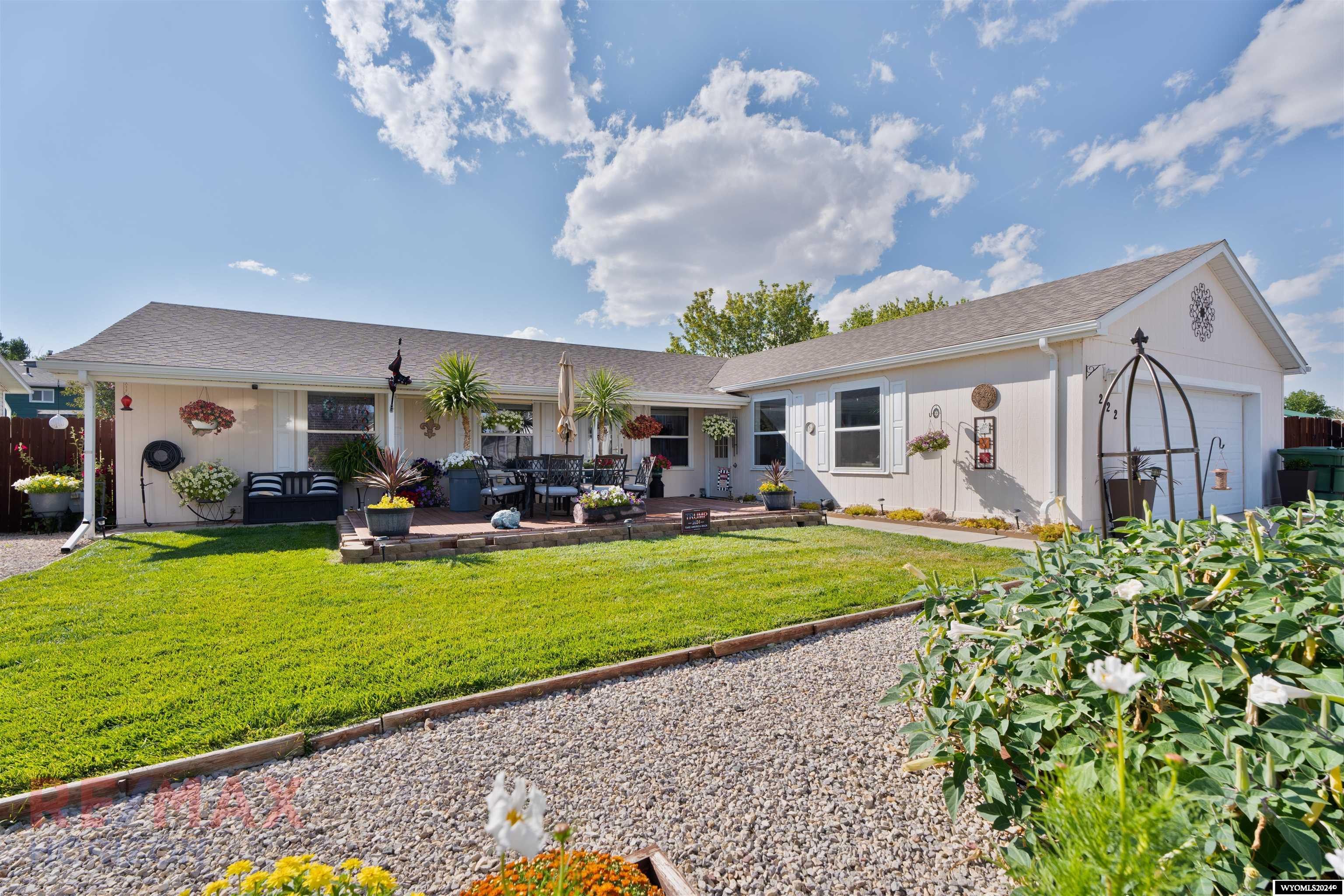 222 Angus Loop Douglas, WY 82633 - Photo 1 of 1