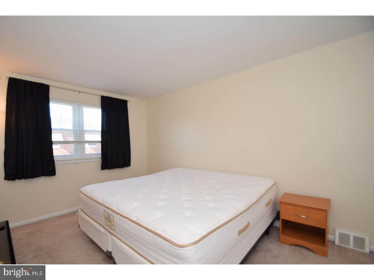 10838 Rayland Road Philadelphia, PA 19154 - Photo 12 of 25 Bedroom - Main