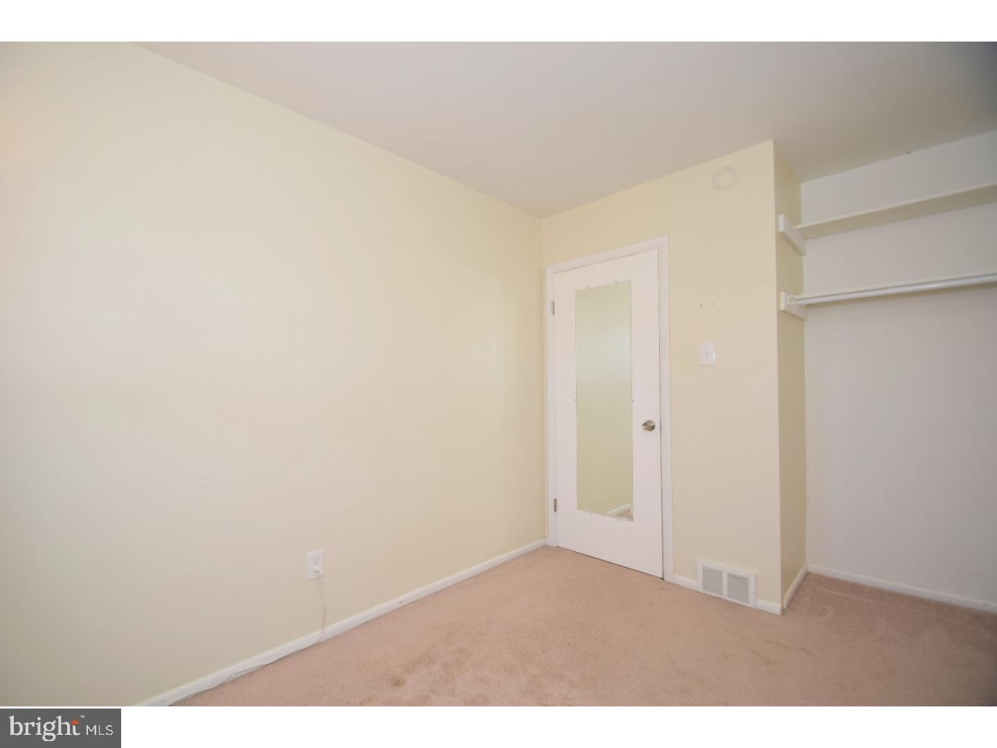 10838 Rayland Road Philadelphia, PA 19154 - Photo 15 of 25 Bedroom 2