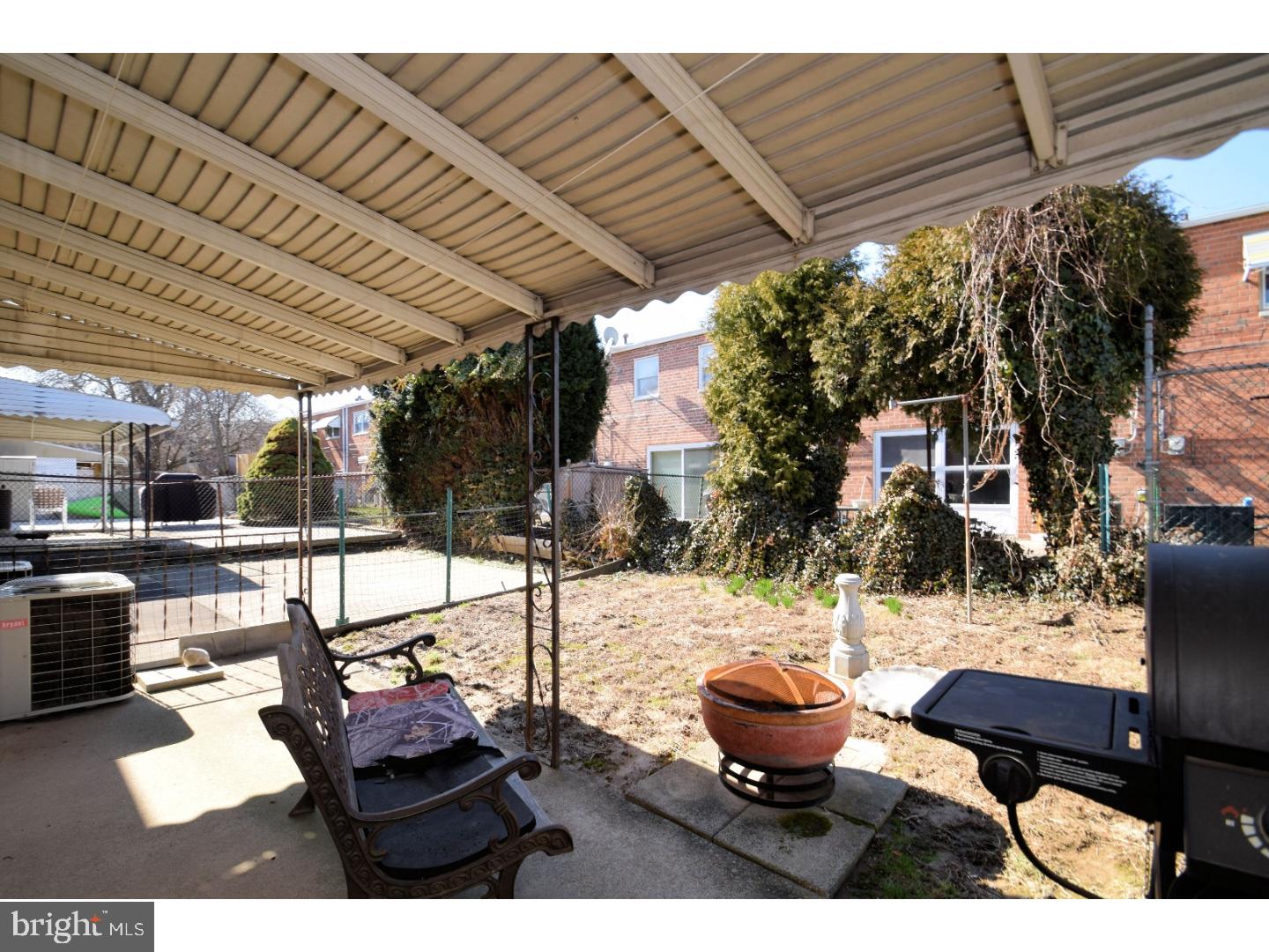 10838 Rayland Road Philadelphia, PA 19154 - Photo 23 of 25 Porch