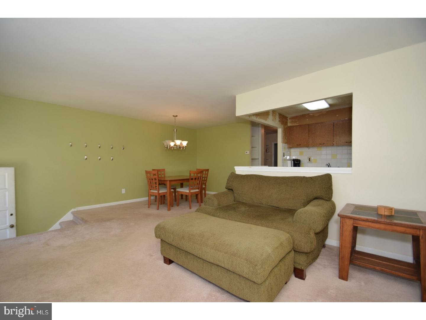 10838 Rayland Road Philadelphia, PA 19154 - Photo 7 of 25 View