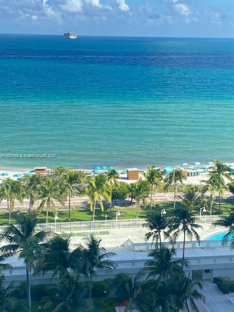 2899 Collins Avenue, Unit 1717 Miami Beach, FL 33140 - Photo 6 of 32 a view of a lake