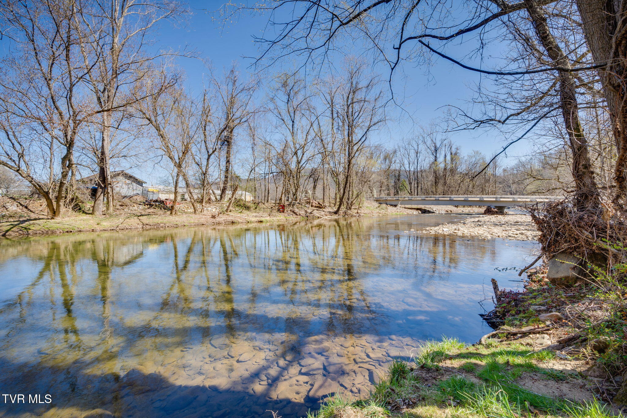 501 Polly Erwin Road Erwin, TN 37650 - Photo 13 of 40 013