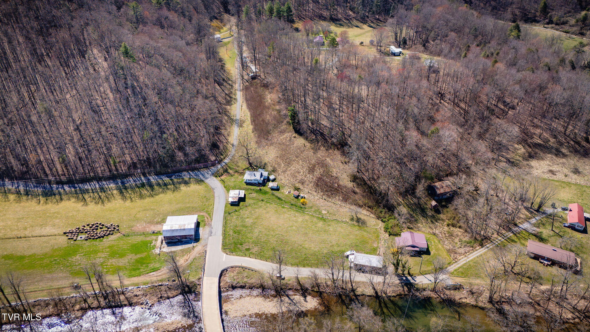 501 Polly Erwin Road Erwin, TN 37650 - Photo 38 of 40 101