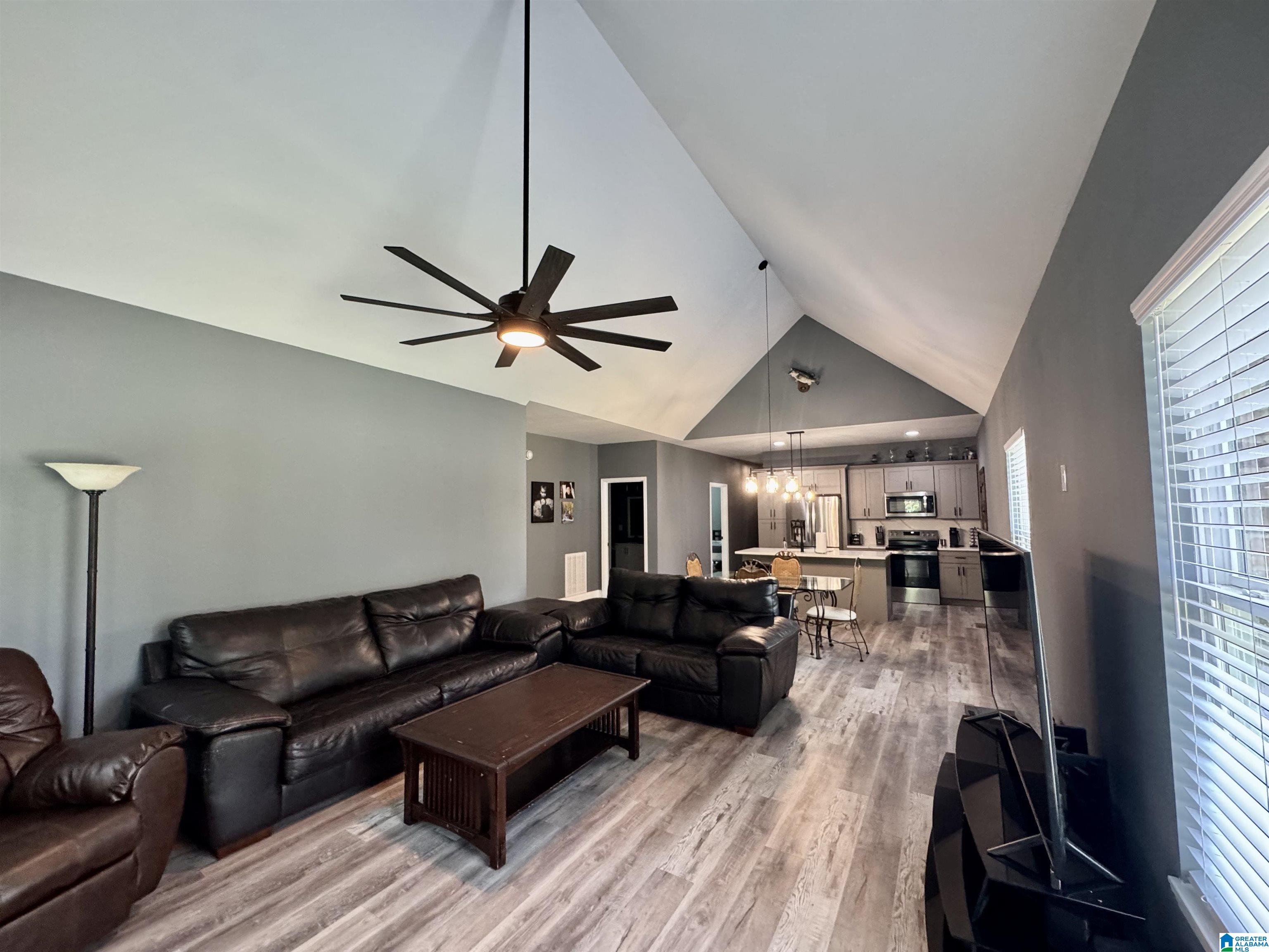 61 Robbins Road Warrior, AL 35180 - Photo 12 of 56