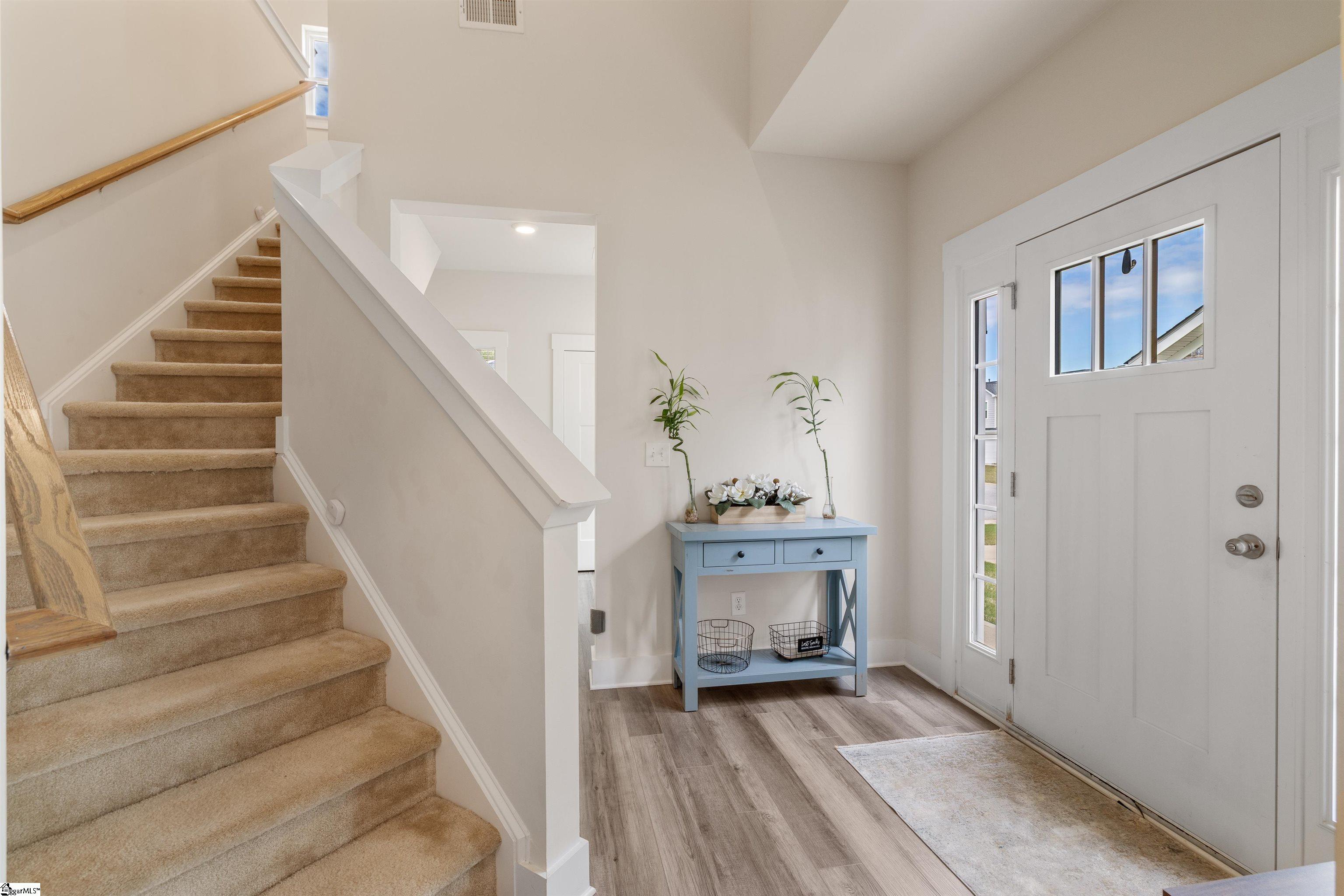 201 Rosecroft Drive Easley, SC 29642 - Photo 5 of 48