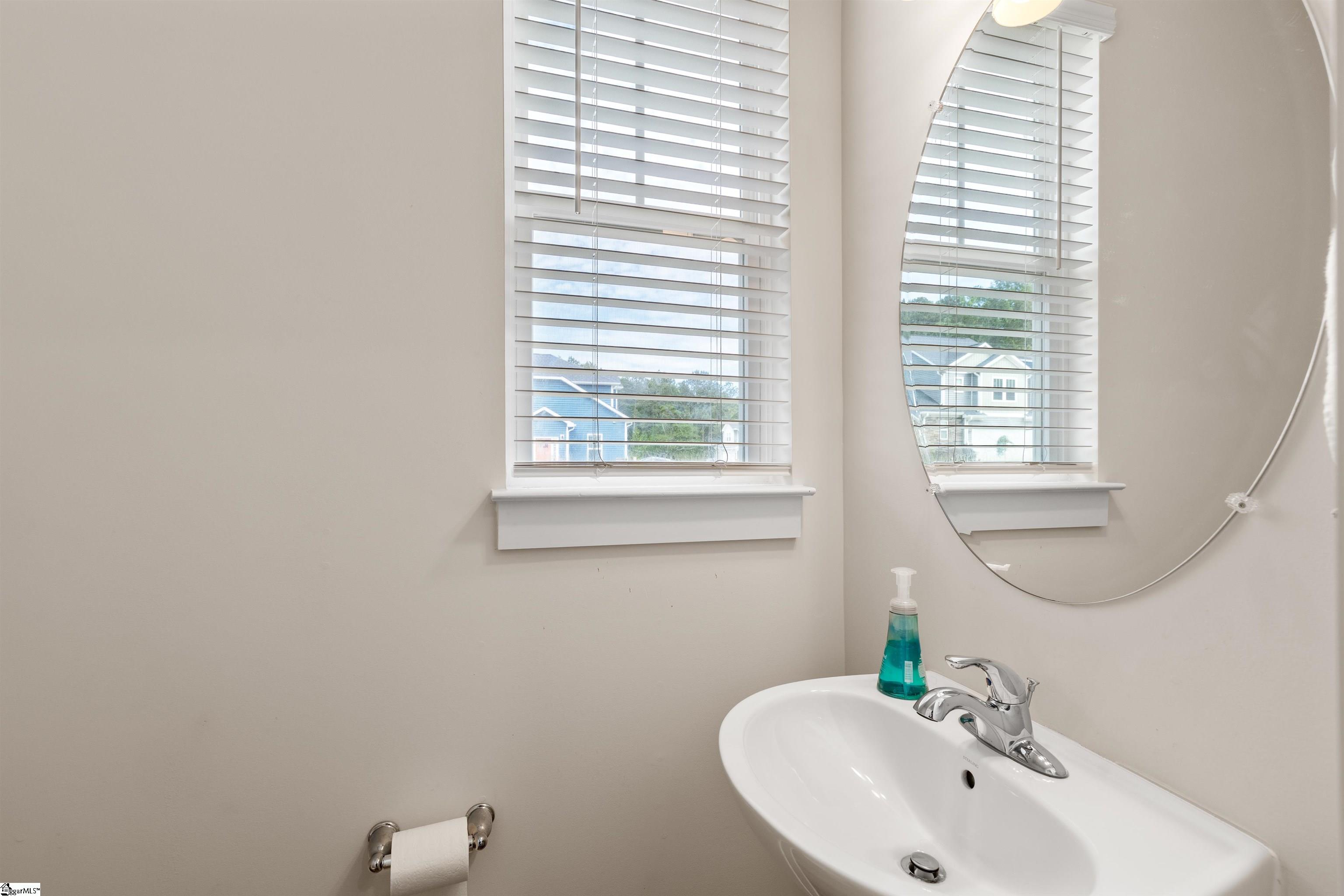 201 Rosecroft Drive Easley, SC 29642 - Photo 7 of 48