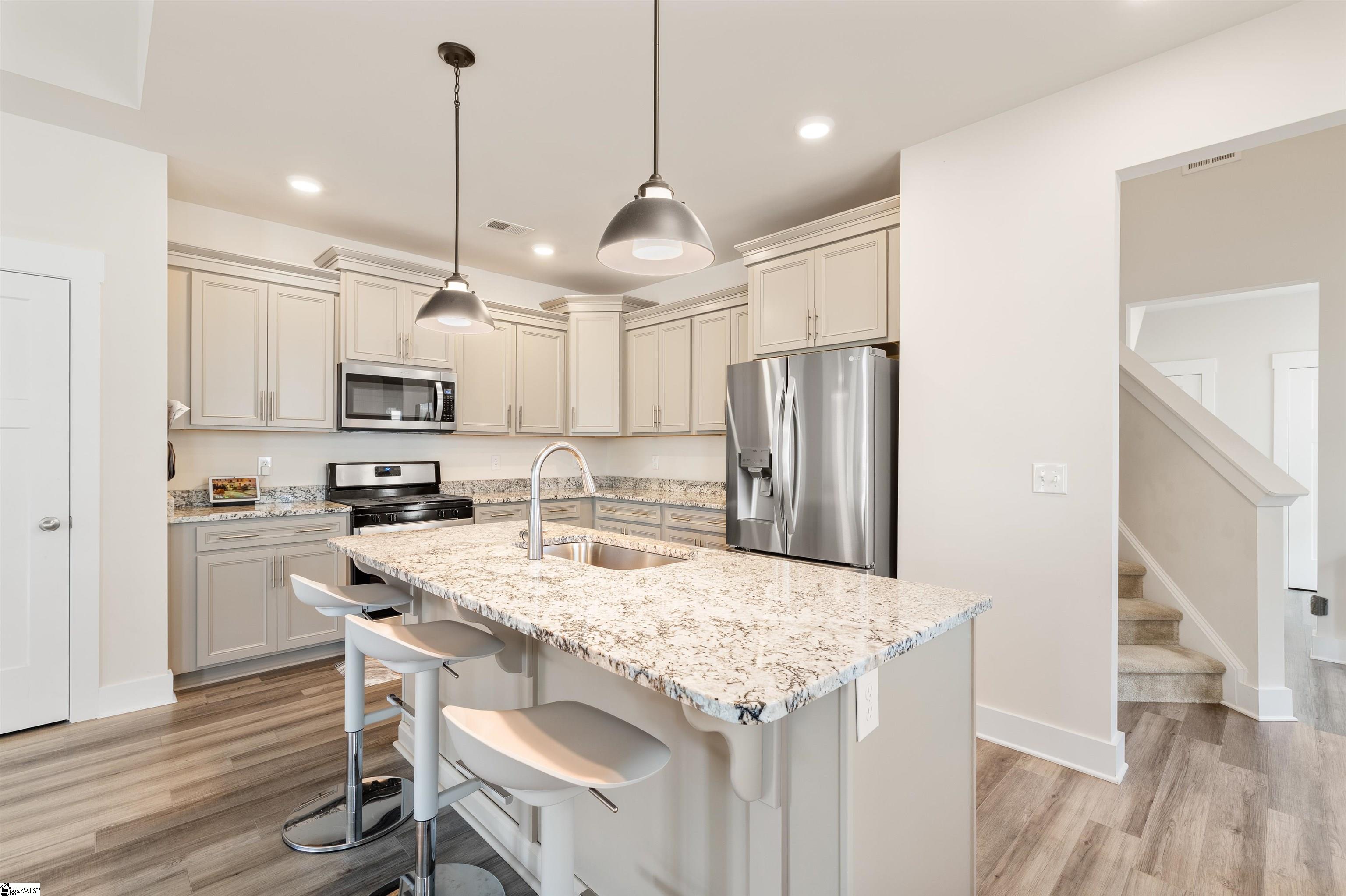 201 Rosecroft Drive Easley, SC 29642 - Photo 10 of 48