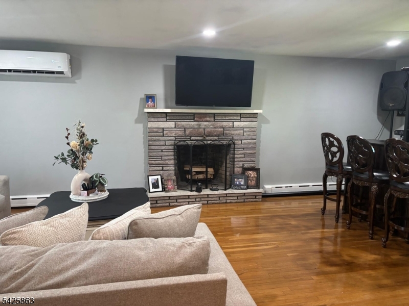 225 Sunnymeade Road Hillsborough, NJ 08844 - Photo 19 of 49