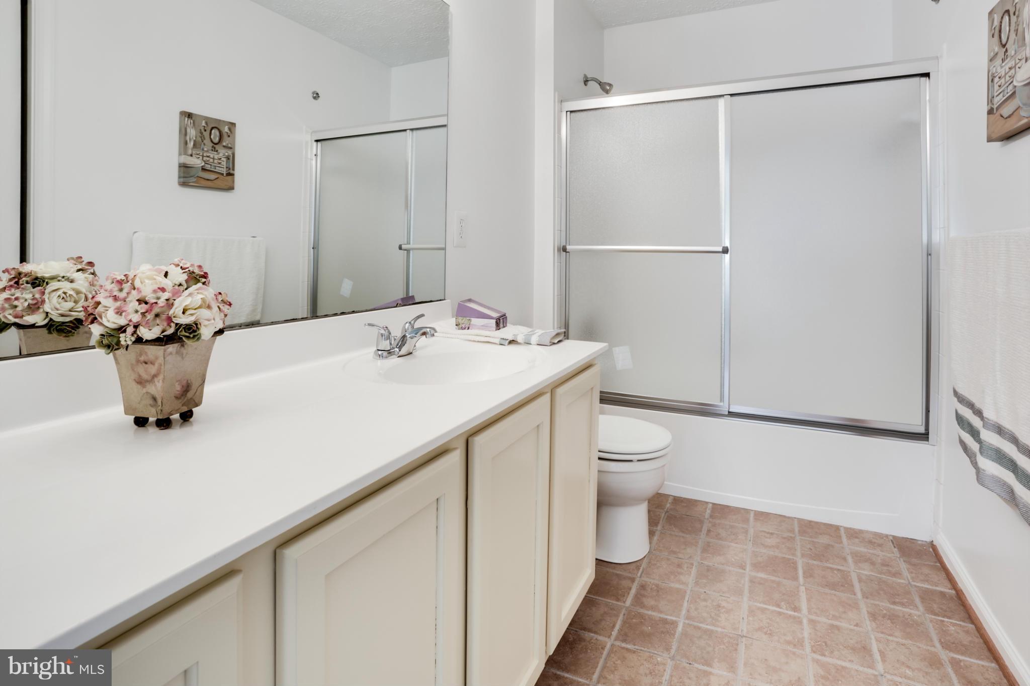 7780 Rotherham Drive Hanover, MD 21076 - Photo 22 of 30 Bath