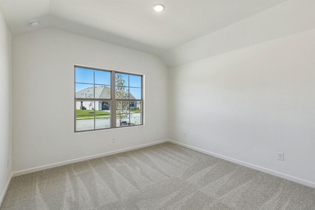 3820 Prairie Chapel Road Royse City, TX 75189 - Photo 12 of 18 an empty room with a window