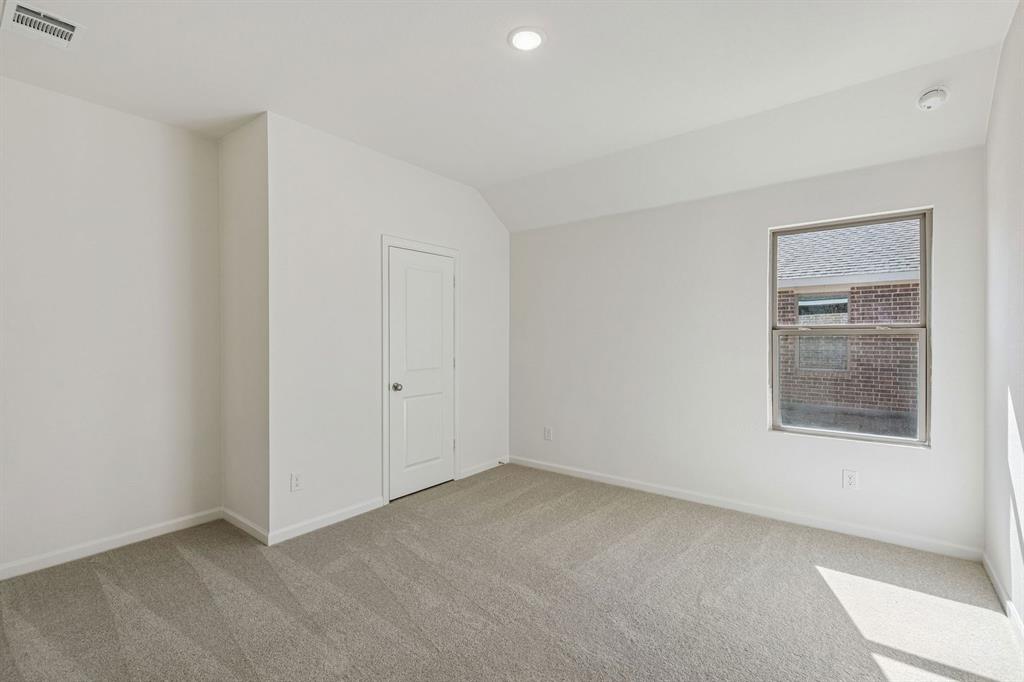 3820 Prairie Chapel Road Royse City, TX 75189 - Photo 15 of 18 an empty room with a window