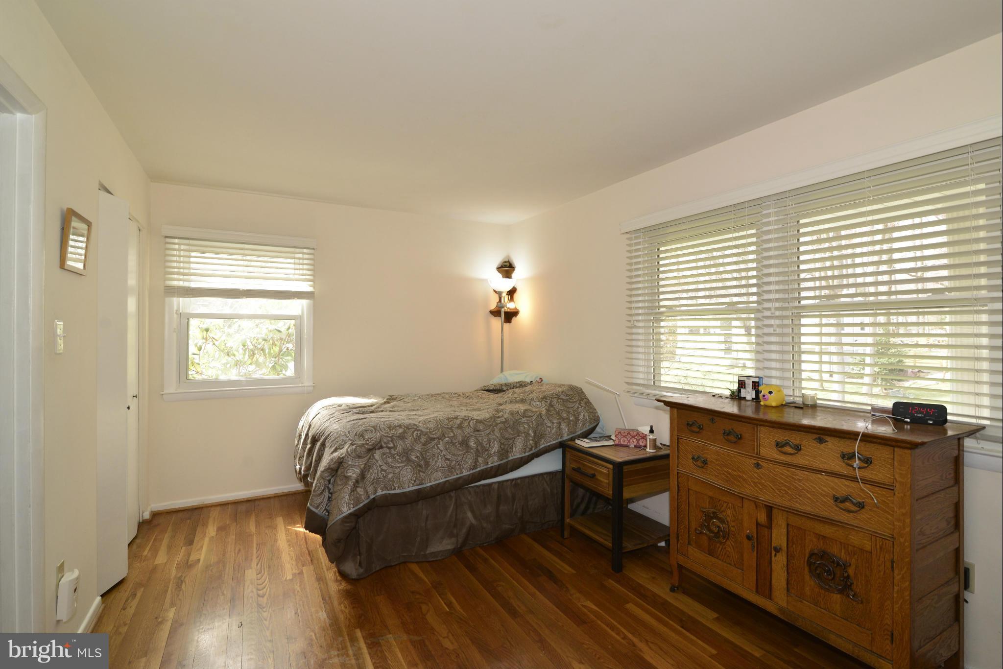 409 Adahi Road Southeast Vienna, VA 22180 - Photo 17 of 26 Bedroom (Master)