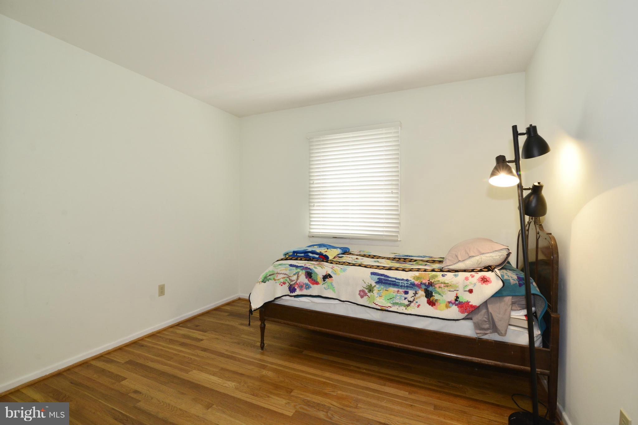 409 Adahi Road Southeast Vienna, VA 22180 - Photo 20 of 26 Bedroom