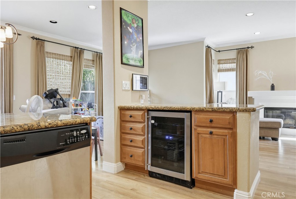 29 Blazewood Lake Forest, CA 92610 - Photo 14 of 47