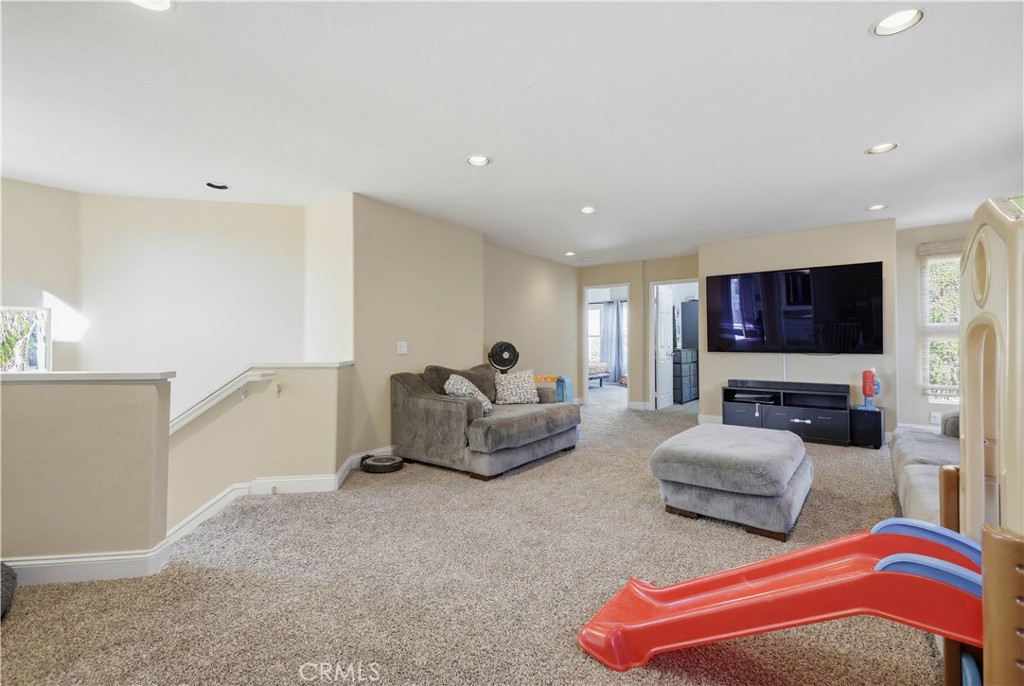 29 Blazewood Lake Forest, CA 92610 - Photo 22 of 47