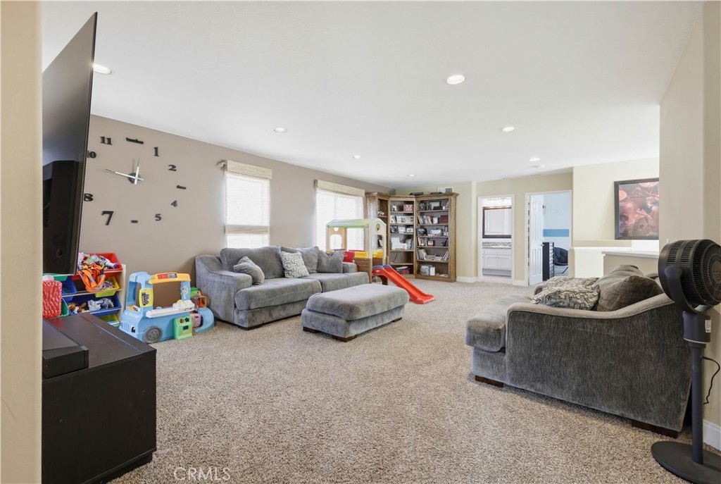 29 Blazewood Lake Forest, CA 92610 - Photo 24 of 47