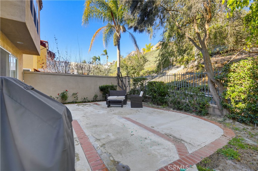 29 Blazewood Lake Forest, CA 92610 - Photo 39 of 47