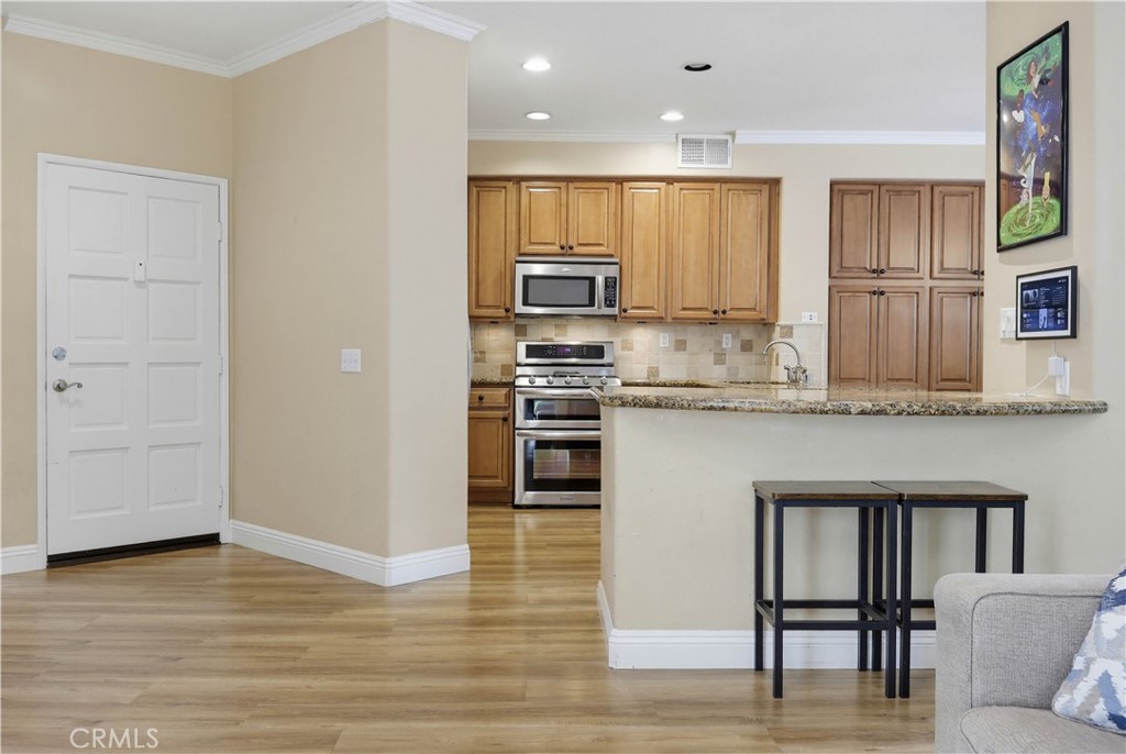 29 Blazewood Lake Forest, CA 92610 - Photo 7 of 47