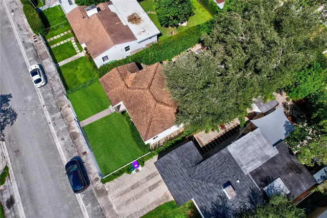 $850,000 | 231 Northwest 44th Street, Miami, FL 33127