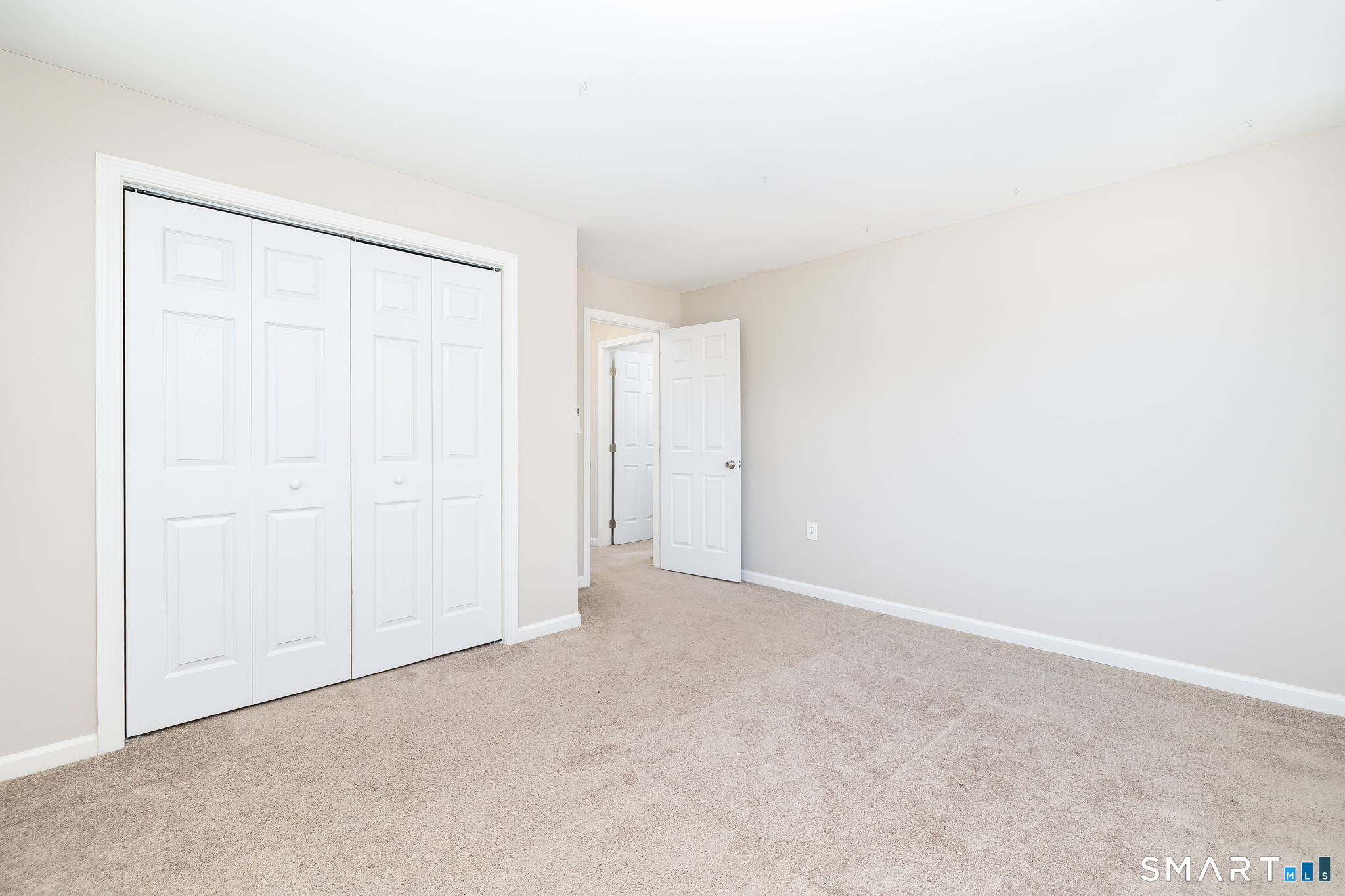 74 Tariffville Road Bloomfield, CT 06002 - Photo 17 of 40