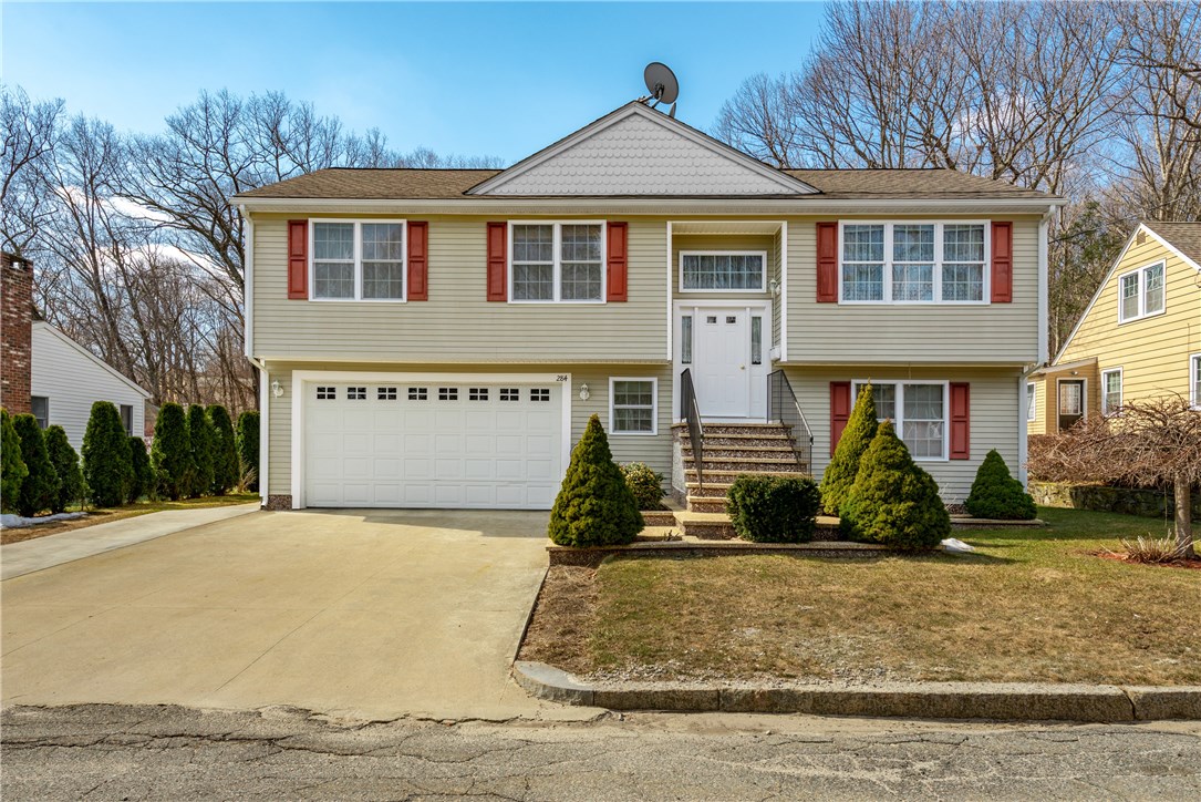 284 8th Avenue Woonsocket, RI 02895 - Photo 1 of 33 Gallery Image 1