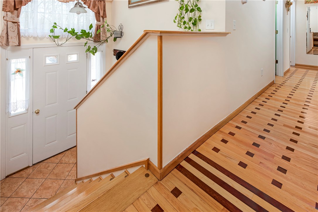 284 8th Avenue Woonsocket, RI 02895 - Photo 4 of 33 Gallery Image 4