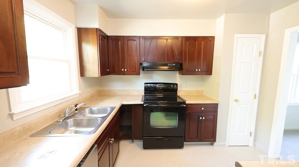 3112 Crandon Lane Raleigh, NC 27604 - Photo 11 of 20 Gallery Image 11