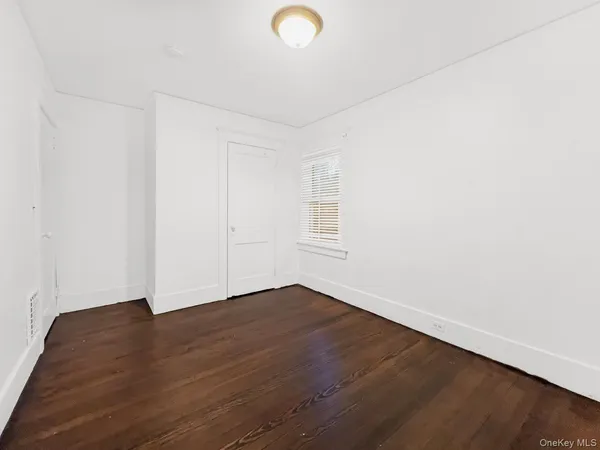 $479,999 | 80 Prospect Avenue, Middletown, NY 10940