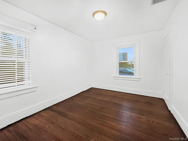 $479,999 | 80 Prospect Avenue, Middletown, NY 10940