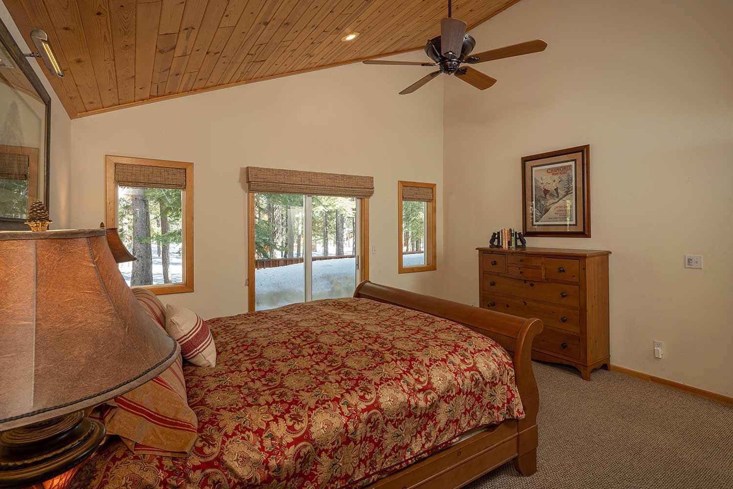 11745 Chalet Road Truckee, CA 96161 - Photo 11 of 20 Gallery Image 11