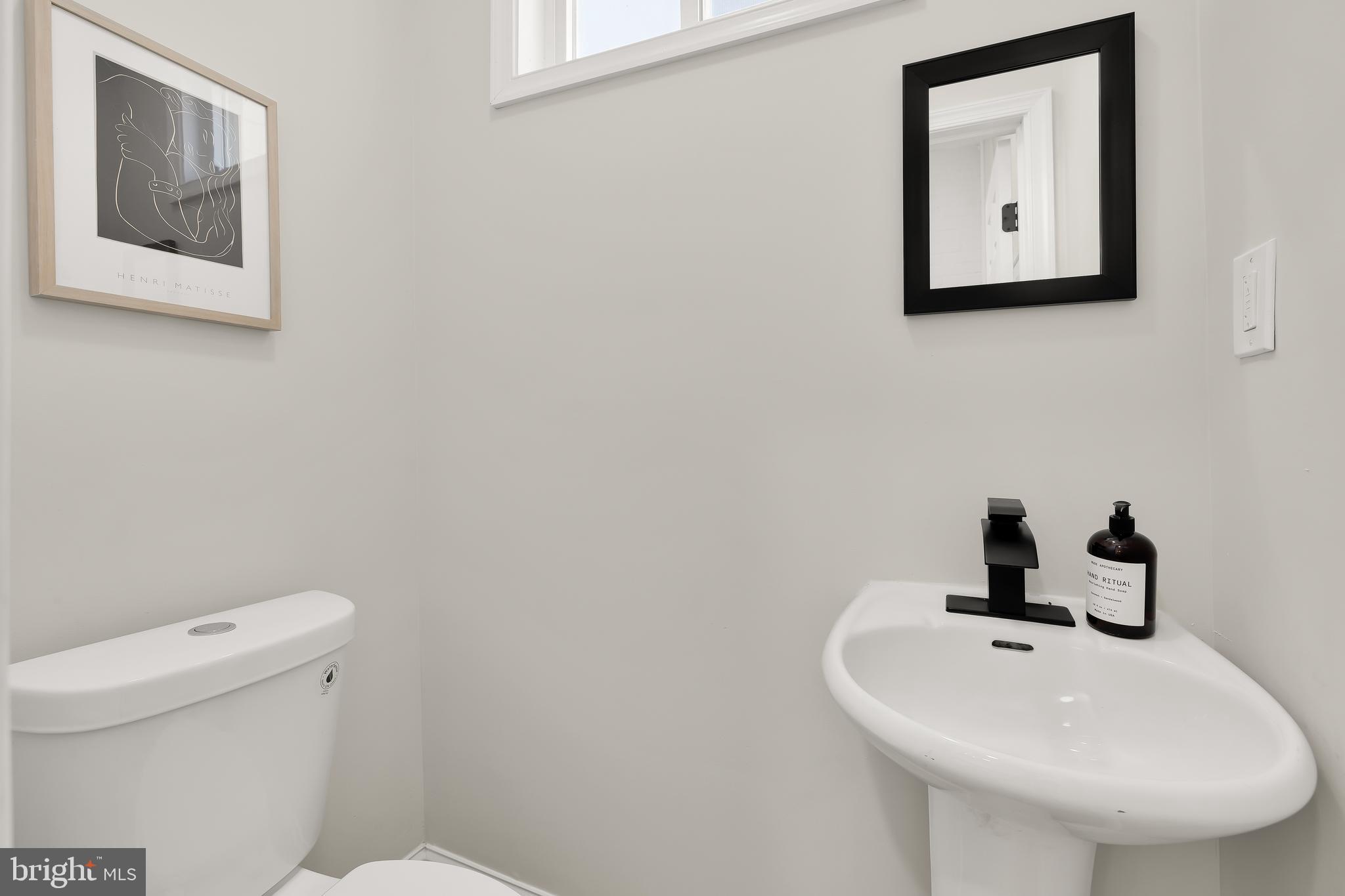 613 11th Street Northeast Washington, DC 20002 - Photo 25 of 53