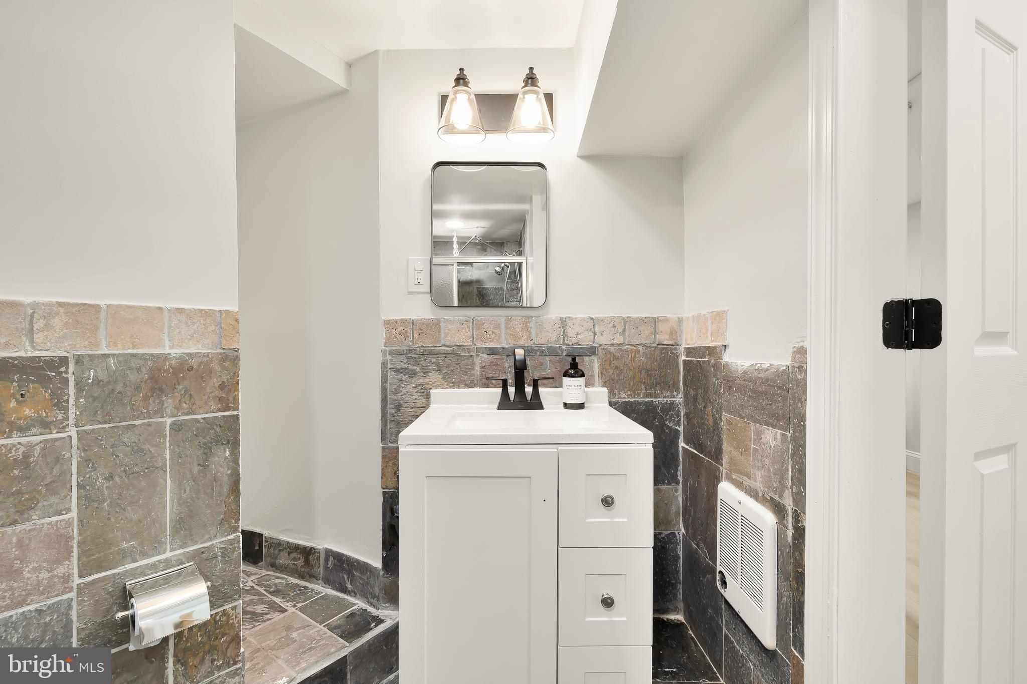 613 11th Street Northeast Washington, DC 20002 - Photo 44 of 53