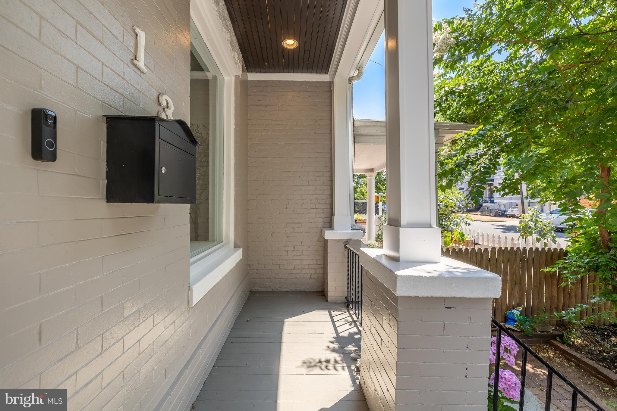 613 11th Street Northeast Washington, DC 20002 - Photo 5 of 53