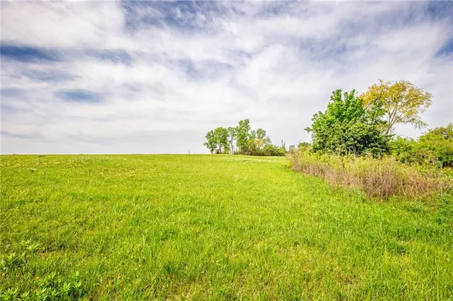 $1,331,000 | 1051 Eisenhower Road, Princeton, KS 66078