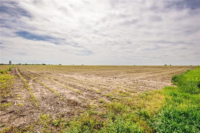 $1,331,000 | 1051 Eisenhower Road, Princeton, KS 66078