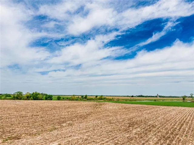 $1,331,000 | 1051 Eisenhower Road, Princeton, KS 66078