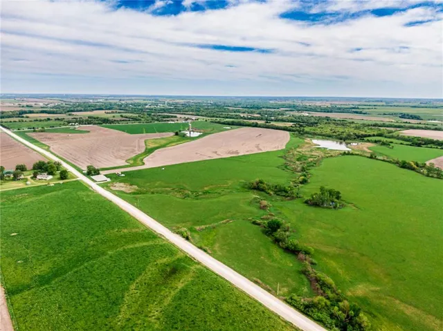 $1,331,000 | 1051 Eisenhower Road, Princeton, KS 66078