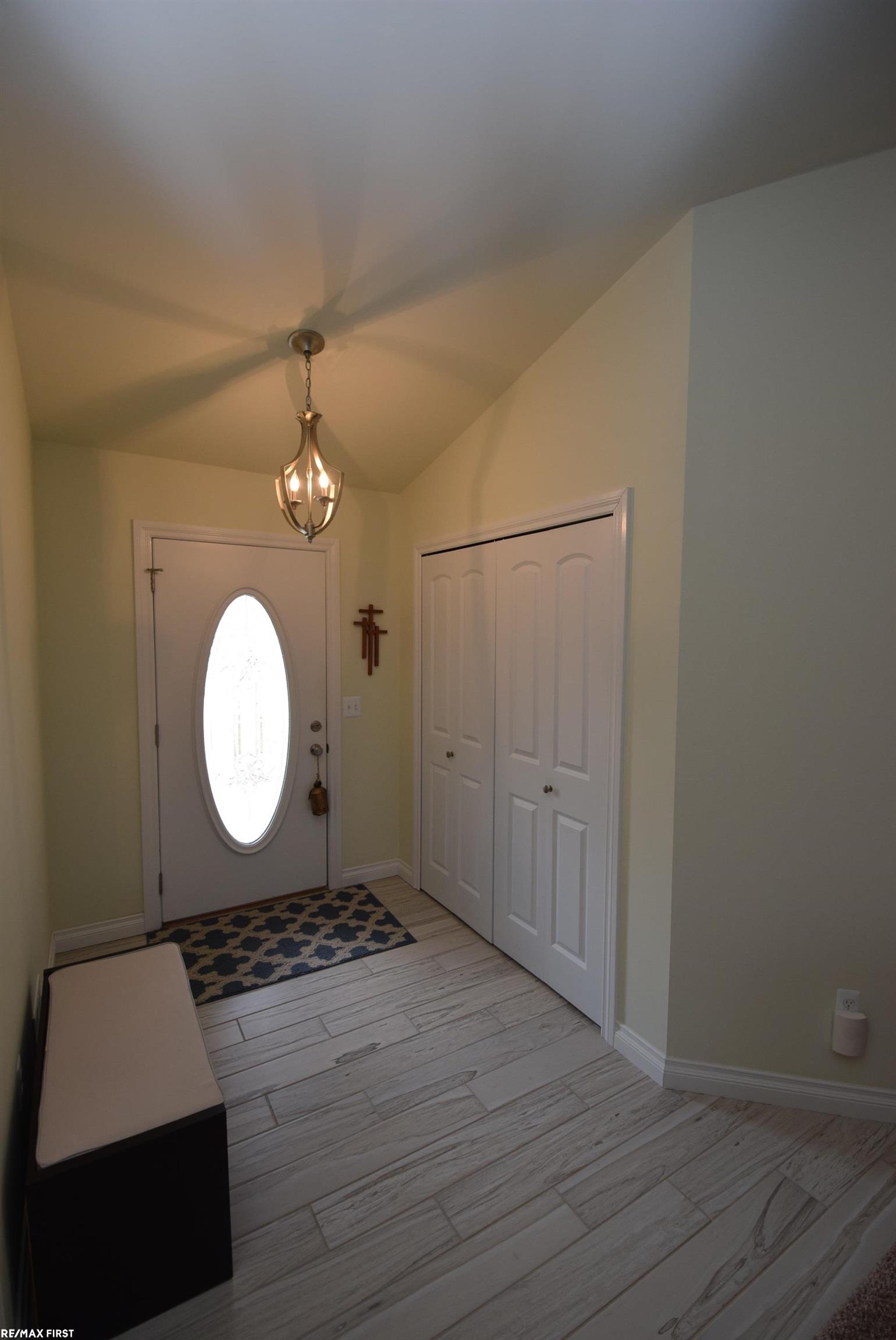9541 Amy Road Algonac, MI 48001 - Photo 11 of 37