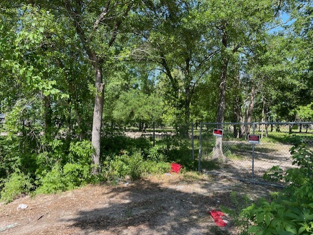 11 Shotwell Street Houston, TX 77016 - Photo 4 of 6