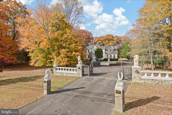 $1,750,000 | 10900 Sunset Hills Road, Reston, VA 20190
