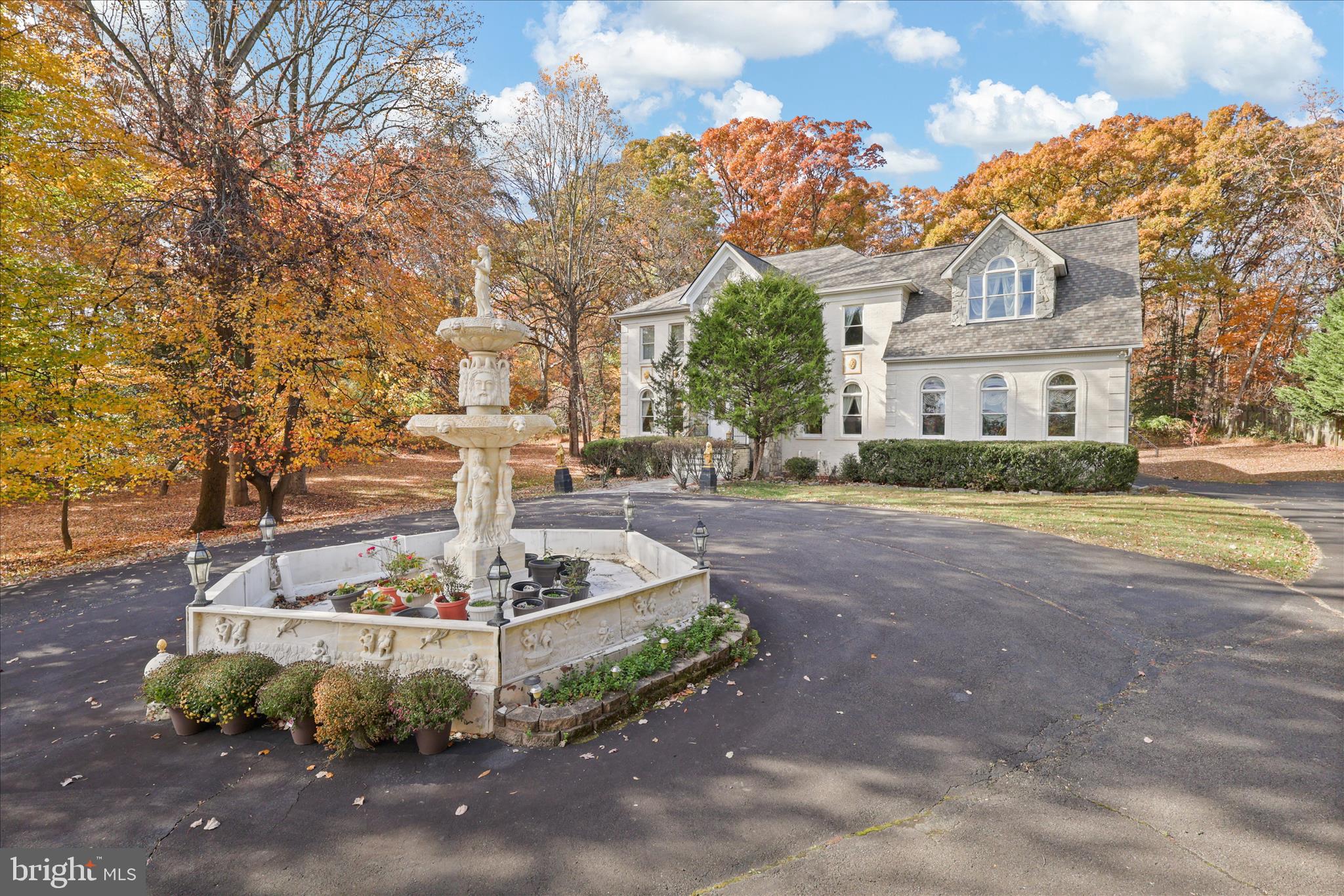 10900 Sunset Hills Road Reston, VA 20190 - Photo 6 of 62 Must see for yourself!